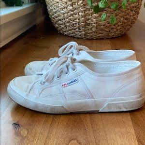 Superga classic white canvas sneaker